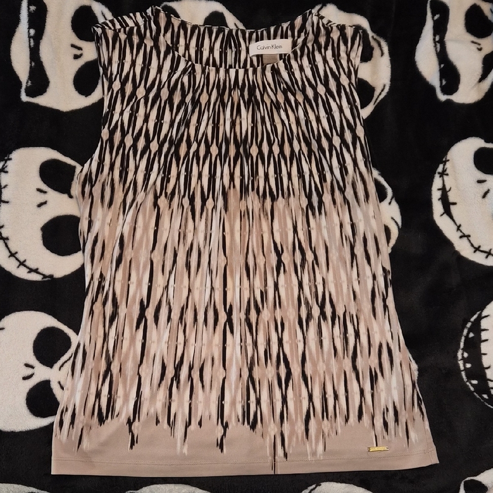 Calvin Klein Women's Black and Tan Geometric Blouse